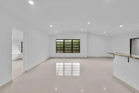 17551 NE 5th Avenue North Miami Beach FL 33162
