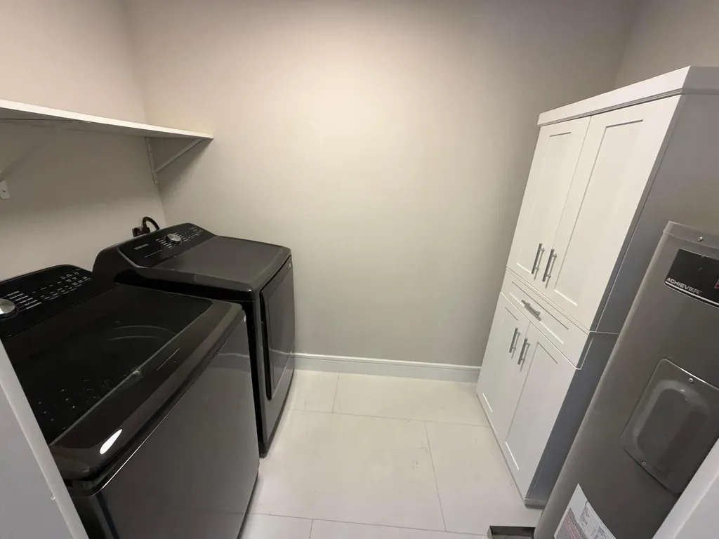 4329 NW 4th Avenue Pompano Beach FL 33064