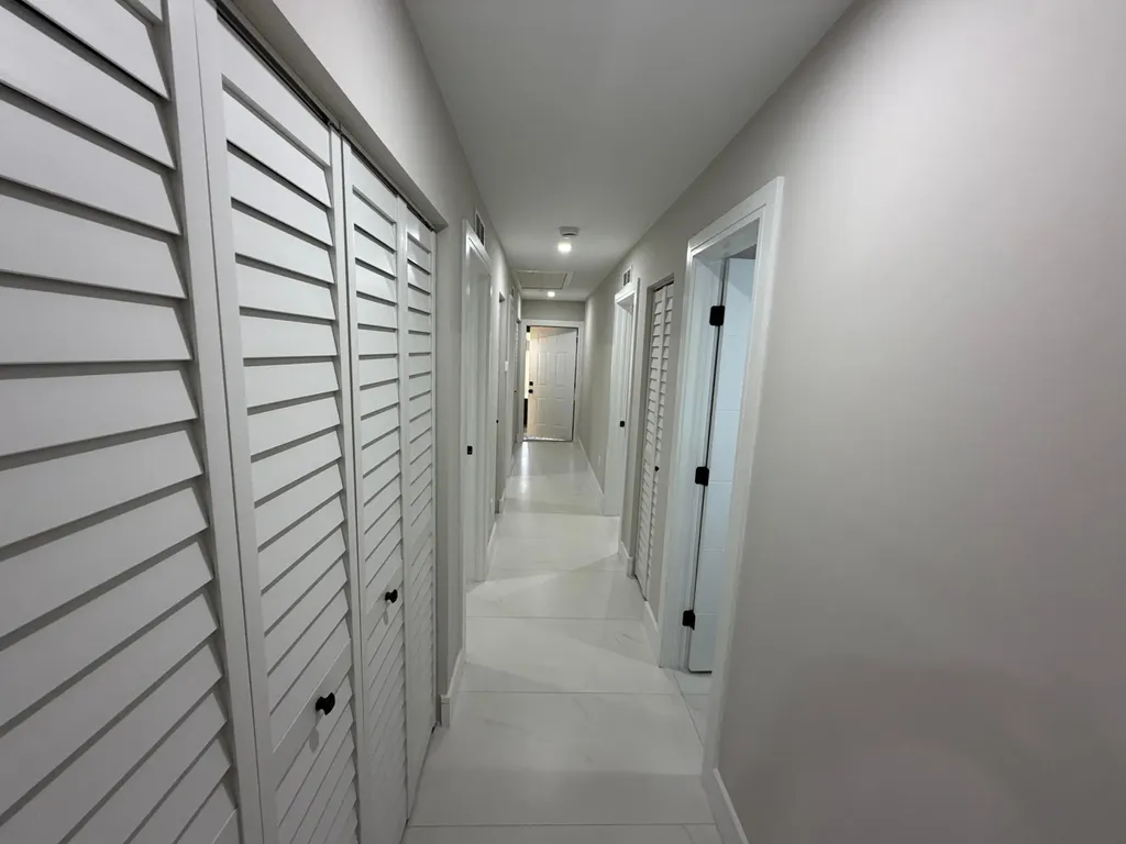 4329 NW 4th Avenue Pompano Beach FL 33064