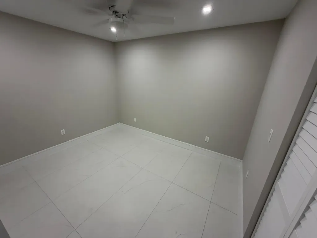 4329 NW 4th Avenue Pompano Beach FL 33064