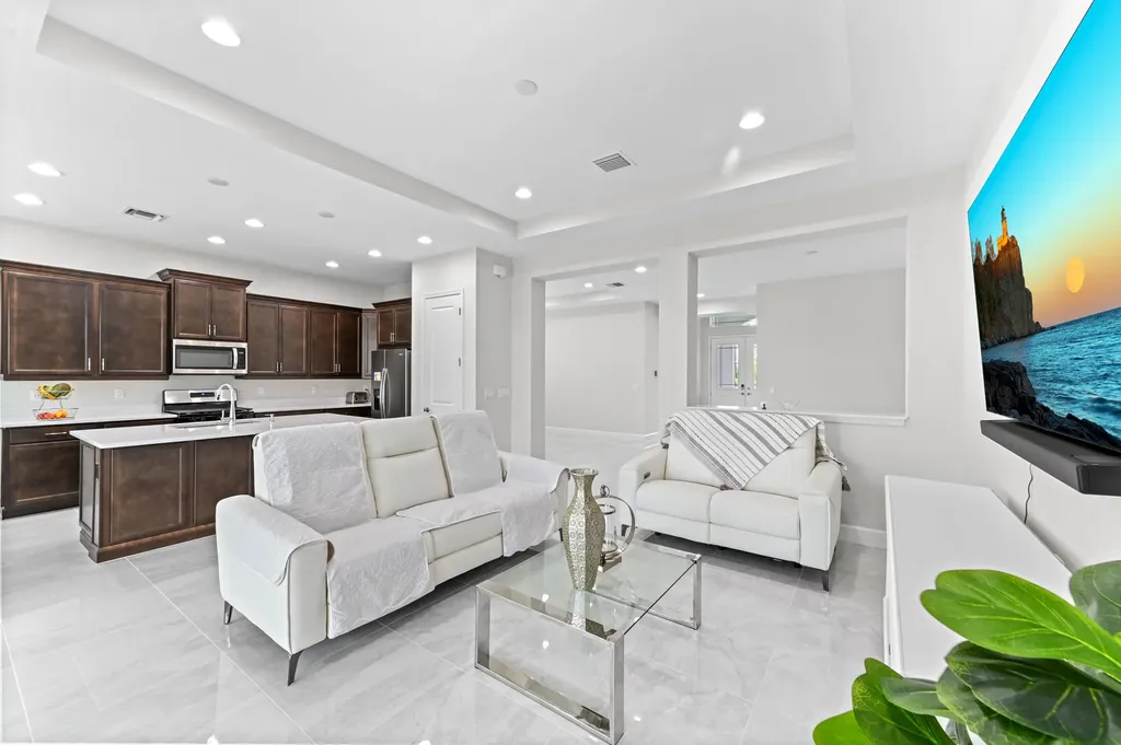 14236 Gray Bark Bend Westlake FL 33470