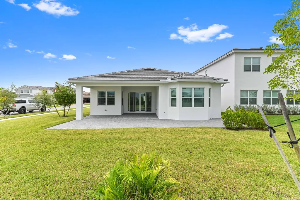 14236 Gray Bark Bend Westlake FL 33470