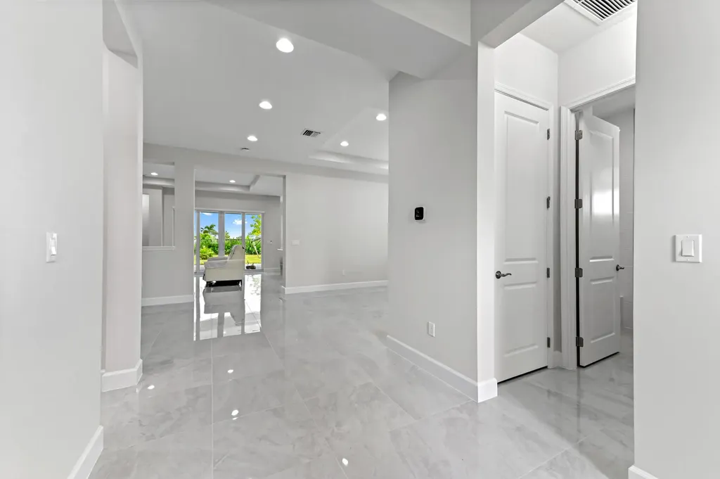 14236 Gray Bark Bend Westlake FL 33470