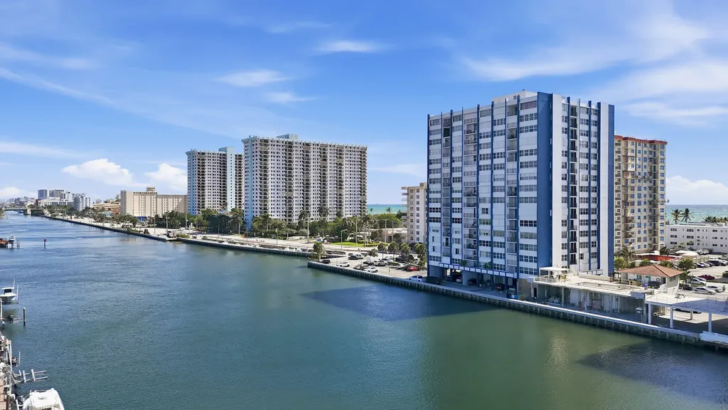 1400 S Ocean Drive Hollywood FL 33019
