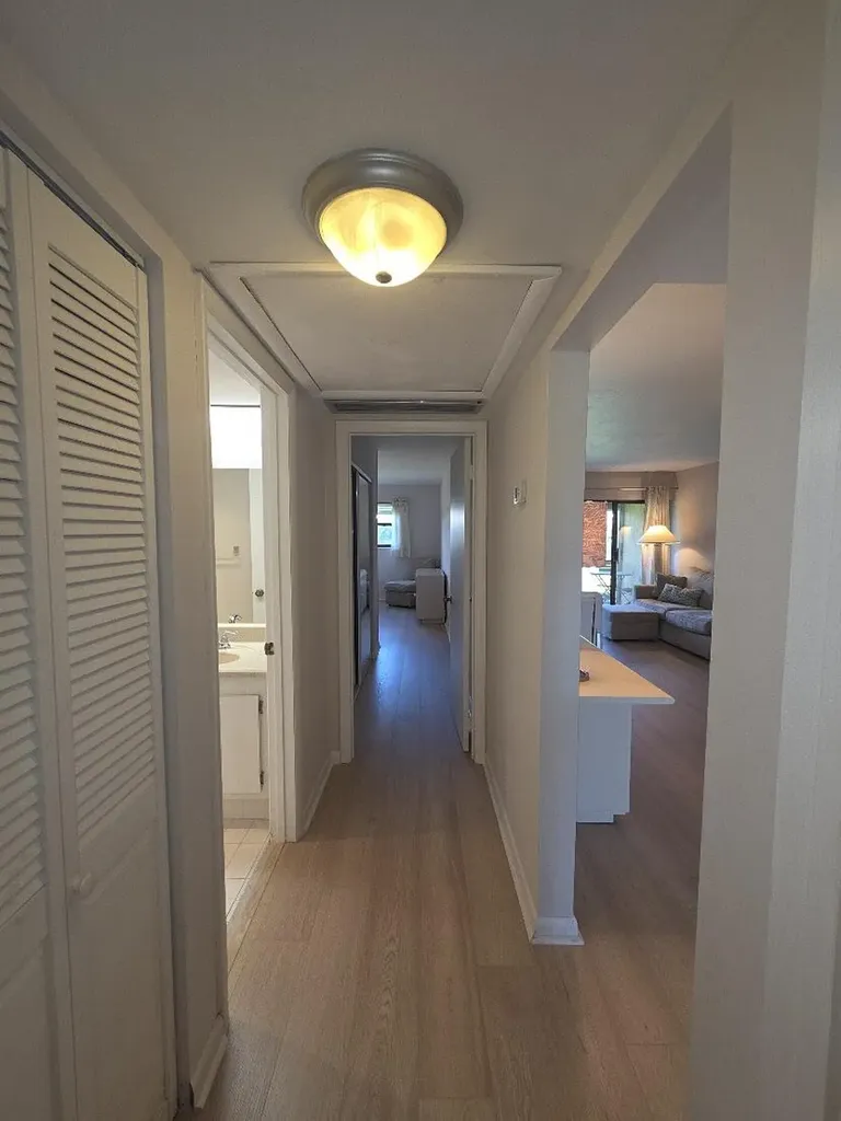 2101 W Woolbright Road Boynton Beach FL 33426