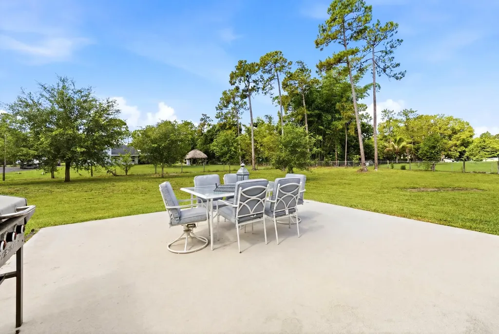 17610 76th Street N Loxahatchee FL 33470