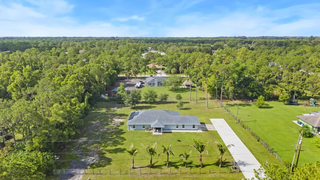 17610 76th Street N Loxahatchee FL 33470
