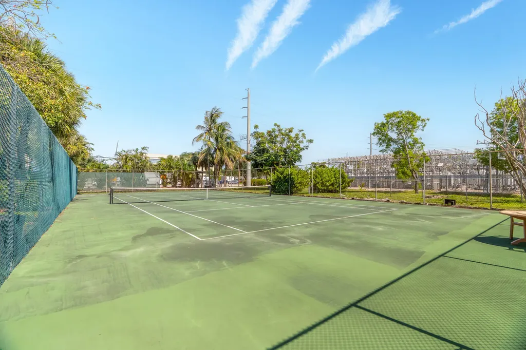 6101 NW 32nd Way Fort Lauderdale FL 33309