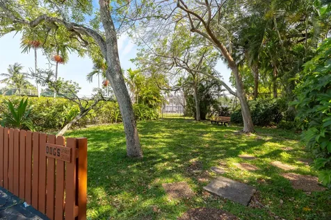 6101 NW 32nd Way Fort Lauderdale FL 33309