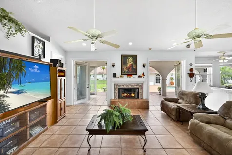 6730 69th Street Vero Beach FL 32967