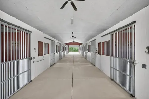 6730 69th Street Vero Beach FL 32967