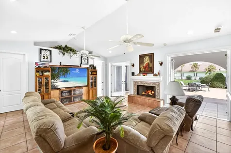 6730 69th Street Vero Beach FL 32967