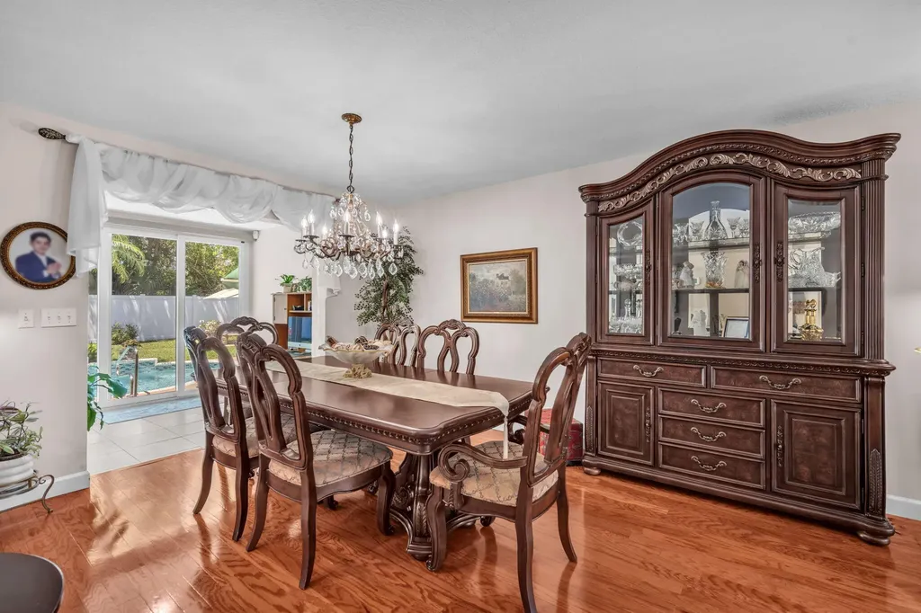 9341 SW 1st Place Boca Raton FL 33428