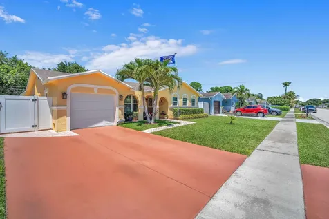 9341 SW 1st Place Boca Raton FL 33428
