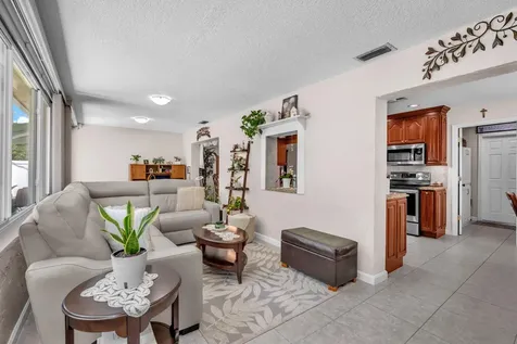 9341 SW 1st Place Boca Raton FL 33428