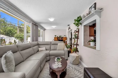 9341 SW 1st Place Boca Raton FL 33428