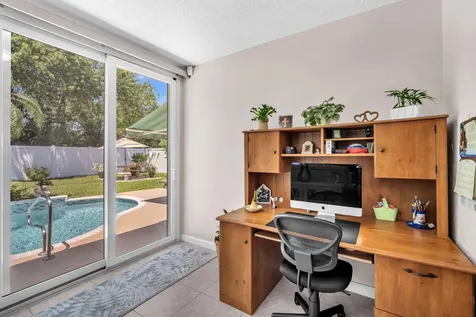 9341 SW 1st Place Boca Raton FL 33428