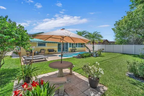9341 SW 1st Place Boca Raton FL 33428