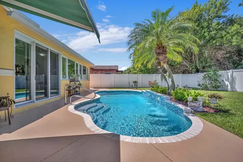 9341 SW 1st Place Boca Raton FL 33428