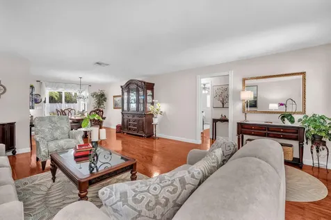 9341 SW 1st Place Boca Raton FL 33428