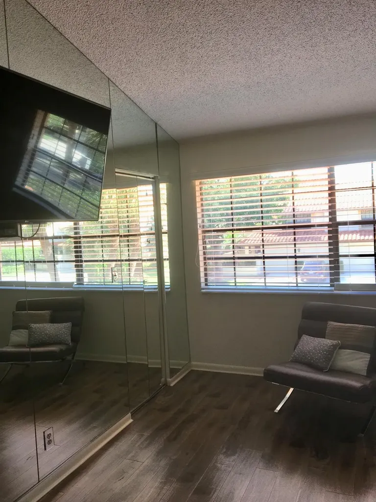 7770 La Mirada Drive Boca Raton FL 33433