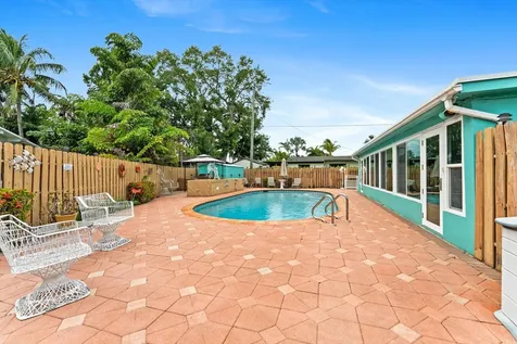 2625 NW 3rd Avenue Wilton Manors FL 33311