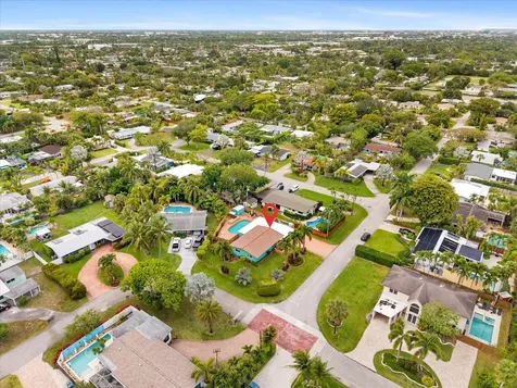 2625 NW 3rd Avenue Wilton Manors FL 33311
