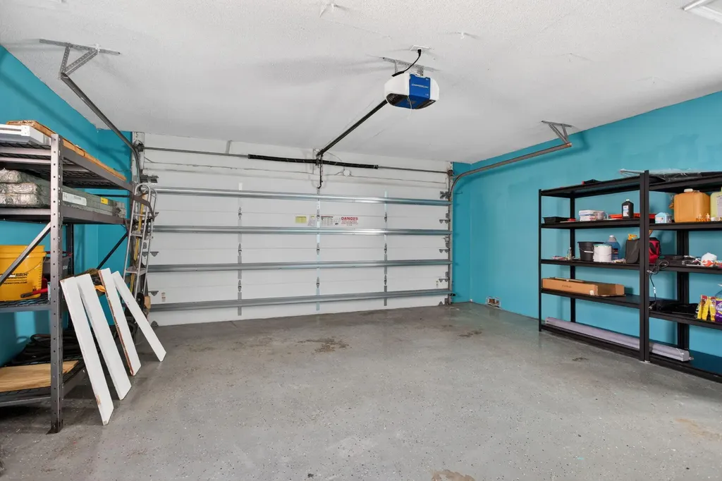 7504 NW 40th Place Coral Springs FL 33065