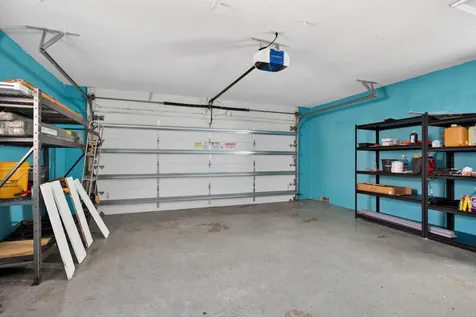7504 NW 40th Place Coral Springs FL 33065