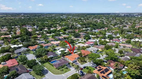 7504 NW 40th Place Coral Springs FL 33065