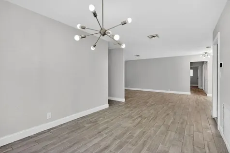 7504 NW 40th Place Coral Springs FL 33065