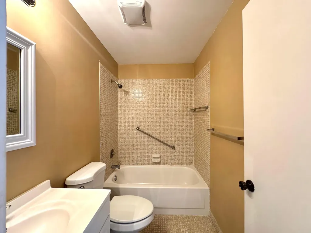900 S Normandy Lane Delray Beach FL 33484