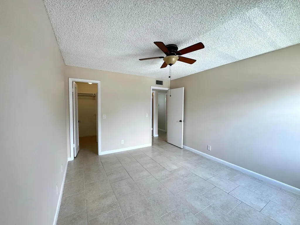 900 S Normandy Lane Delray Beach FL 33484