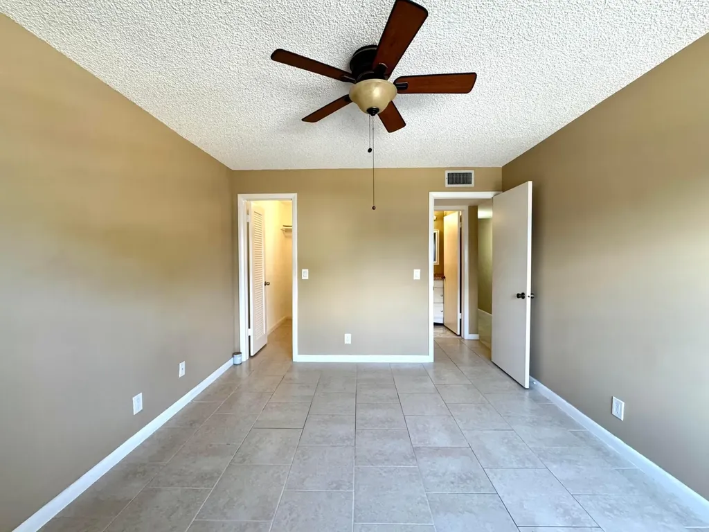 900 S Normandy Lane Delray Beach FL 33484