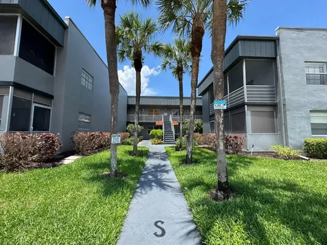 900 S Normandy Lane Delray Beach FL 33484