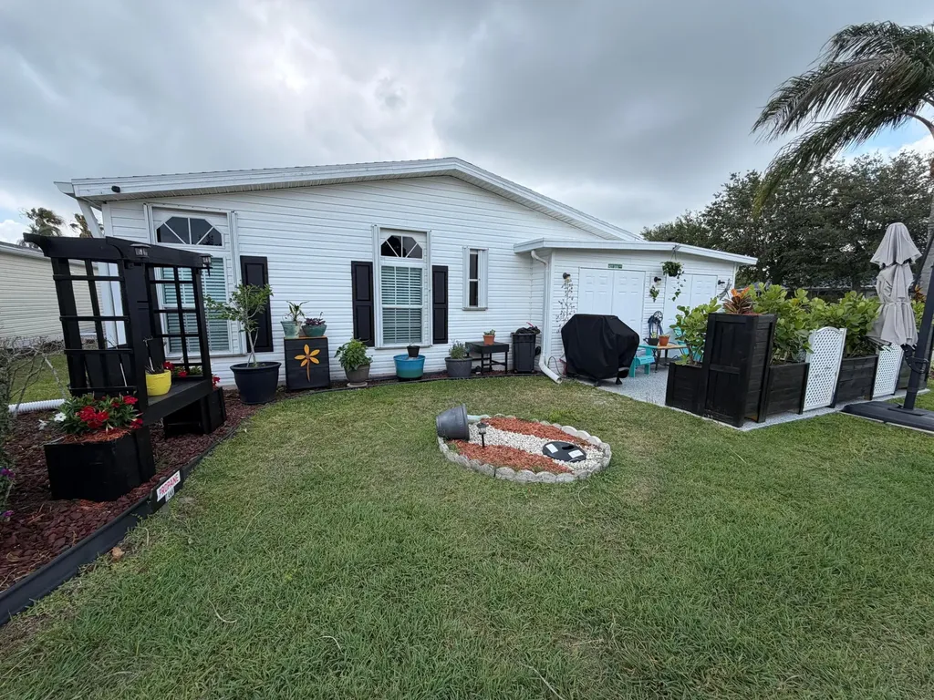3800 Hydrilla Court Port St Lucie FL 34952