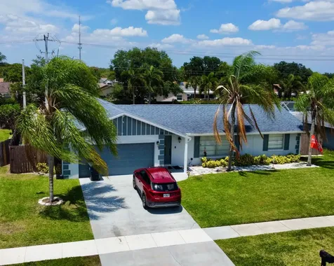 1381 Wyndcliff Wellington FL 33414