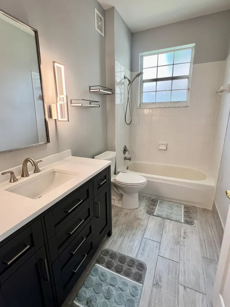 7801 S Aragon Boulevard Sunrise FL 33322