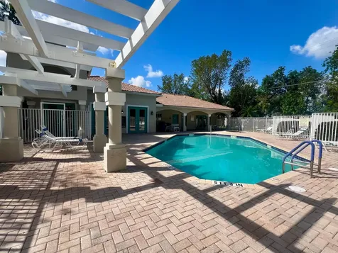 7801 S Aragon Boulevard Sunrise FL 33322