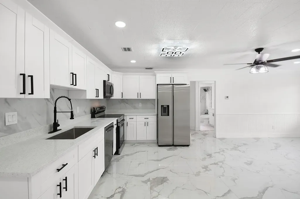1853 SE Dranson Circle Port St Lucie FL 34952