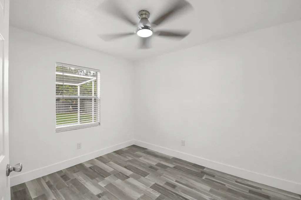 1853 SE Dranson Circle Port St Lucie FL 34952