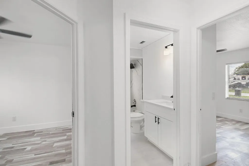 1853 SE Dranson Circle Port St Lucie FL 34952