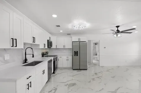 1853 SE Dranson Circle Port St Lucie FL 34952