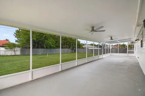 1853 SE Dranson Circle Port St Lucie FL 34952