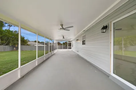 1853 SE Dranson Circle Port St Lucie FL 34952