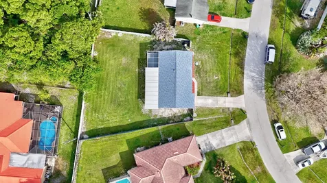 1853 SE Dranson Circle Port St Lucie FL 34952
