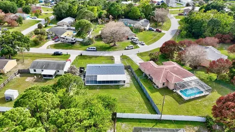 1853 SE Dranson Circle Port St Lucie FL 34952