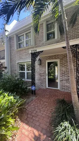 2704 Cardinal Drive Vero Beach FL 32963