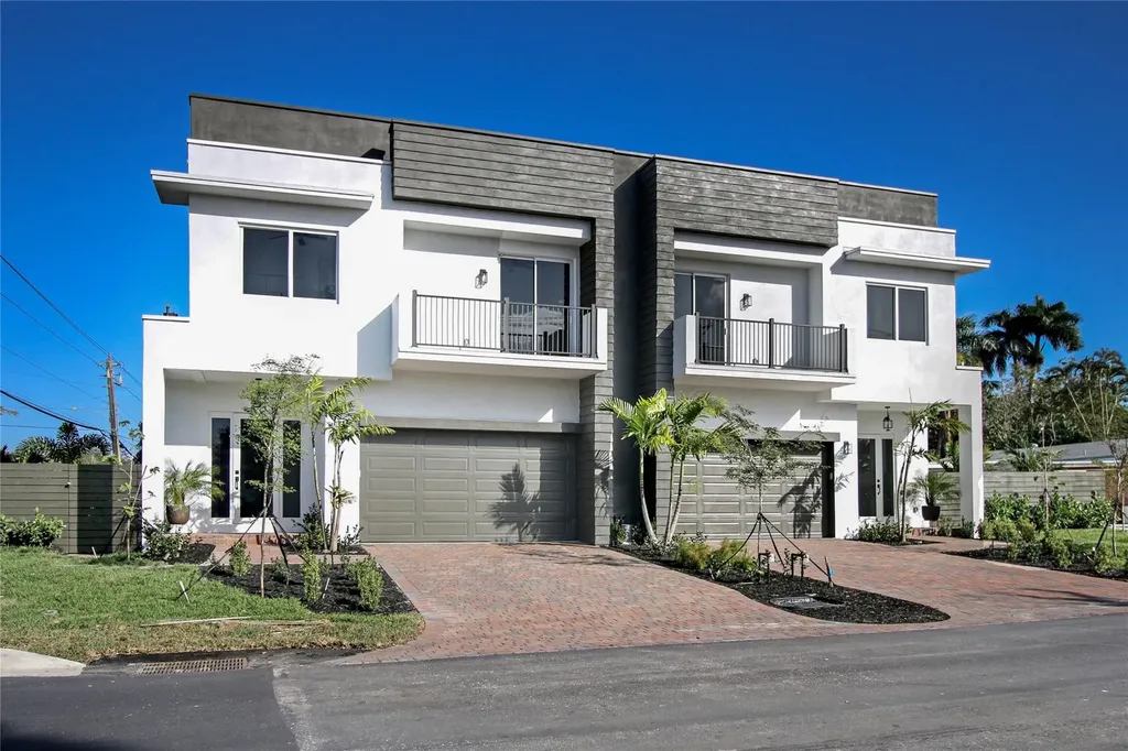 2004 SW 15th Avenue Fort Lauderdale FL 33315