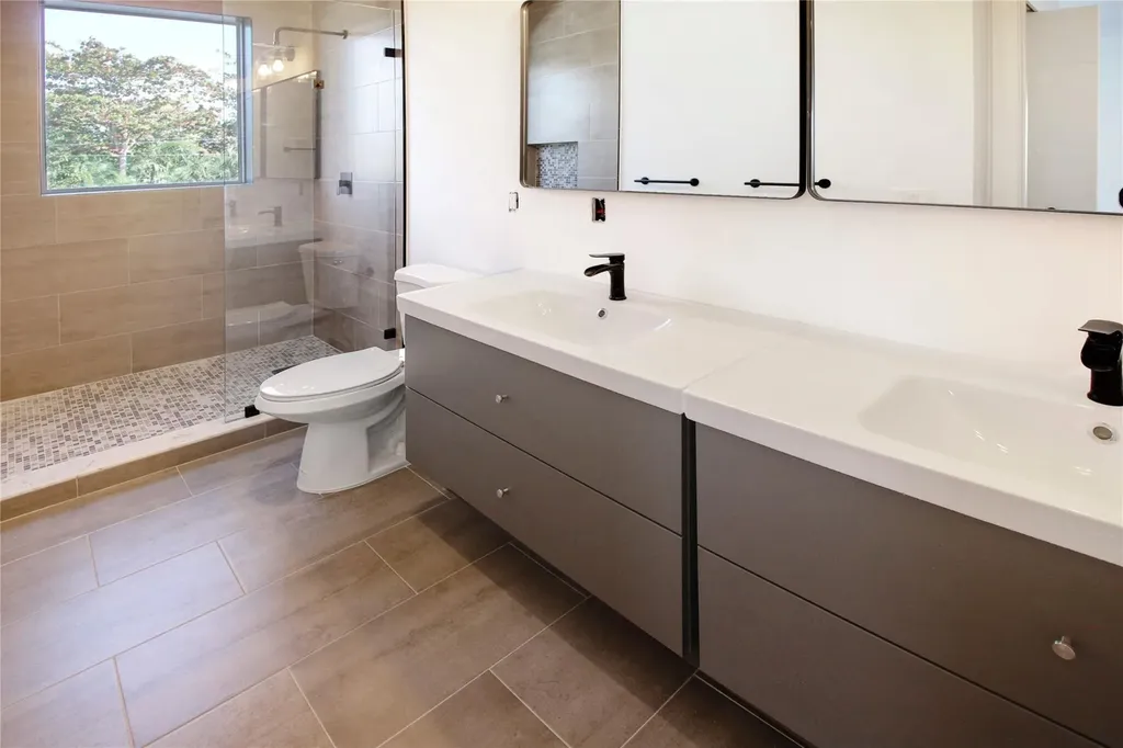 2004 SW 15th Avenue Fort Lauderdale FL 33315